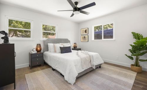 1909 Belford Dr, Austin TX 78757-8205 exterior