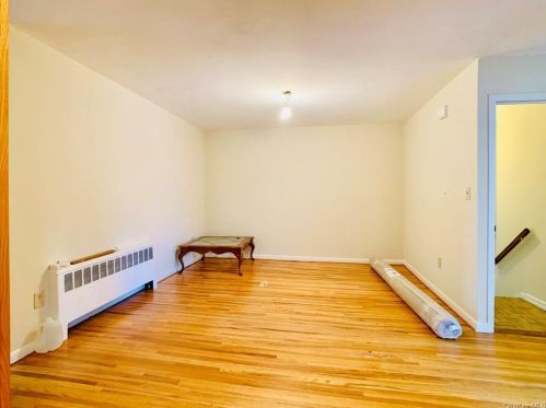 1835 Mayflower Ave, Bronx NY 10461-4007 exterior