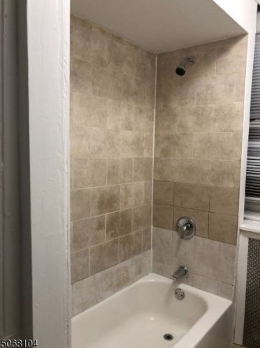 5 7th St, Newark NJ  07107-2941 exterior