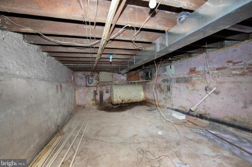 333 Chestnut St, Camden NJ 08103-2023 exterior