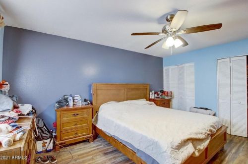 3326 Evans Dr, Phoenix AZ 85032-5575 exterior