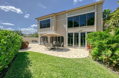 22700 Caravelle Cir, Boca Raton FL  33433-5926 exterior