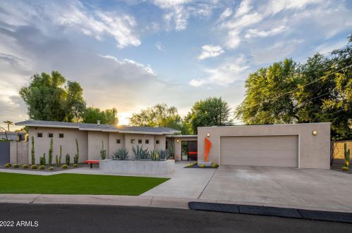 4528 40th Pl, Phoenix, AZ 85018-3769