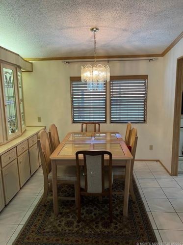 470 Natalie Dr, Fort Pierce FL 34952-7952 exterior