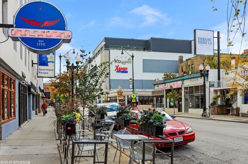 2860 Orchard St, Chicago IL  60657-5214 exterior