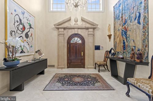 3005 45th St, Washington, DC 20016-3528