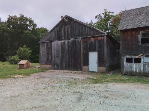 317 High St, Concord NH 03303-1415 exterior