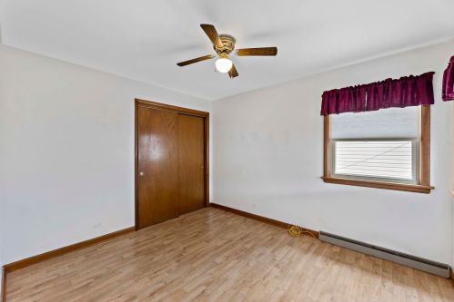 4333 Meade Ave, Chicago IL 60634-1520 exterior