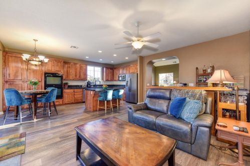 1079 Mallard Cir, Folsom CA 95630-7507 exterior