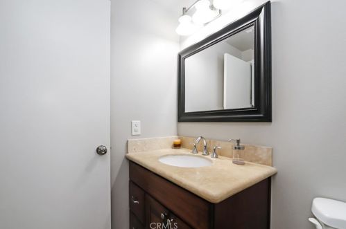 2600 Middlesex Pl, Fullerton CA 92835-3123 exterior