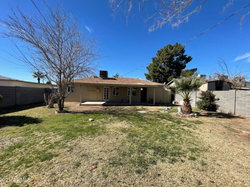 6739 33rd Ave, Phoenix AZ 85041-6332 exterior