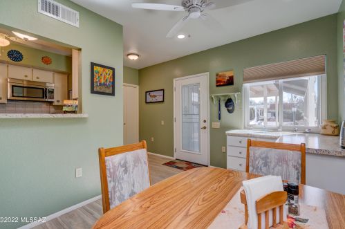 1189 Alpine Cir, Green Valley AZ 85614-1809 exterior