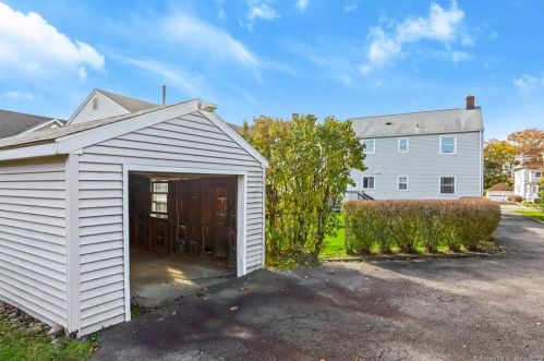 60 Stuart Ave, Norwalk CT 06850-3131 exterior