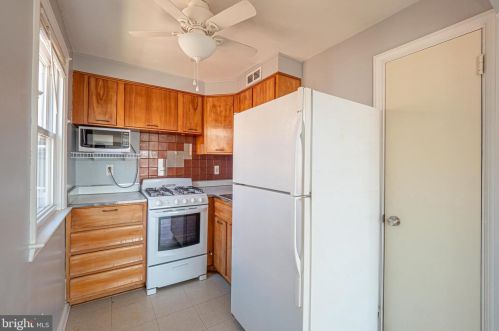 145 Isabel Ave, Manor PA 19036-1407 exterior