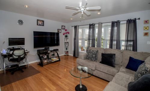 4838 Hawthorne Ave, Hillside IL 60162-1008 exterior