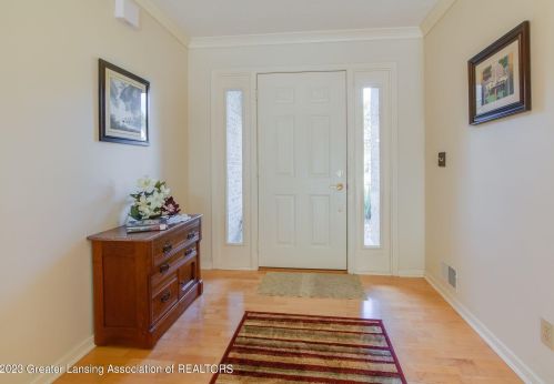 13155 Starwood Ln, Dewitt MI 48820-9028 exterior