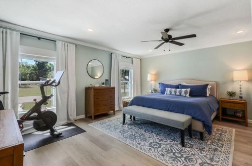 3901 Bay View Ave, Tampa FL 33611-1233 exterior