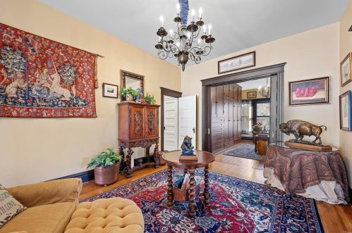 36 Portland Pl, Saint Louis MO 63108-1242 exterior