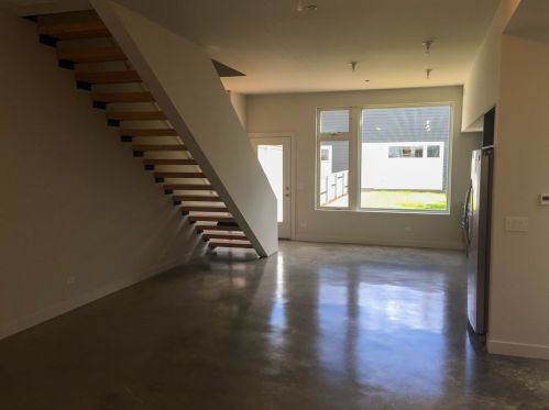 2629 Hamlin Ave, Chicago IL 60647-1009 exterior