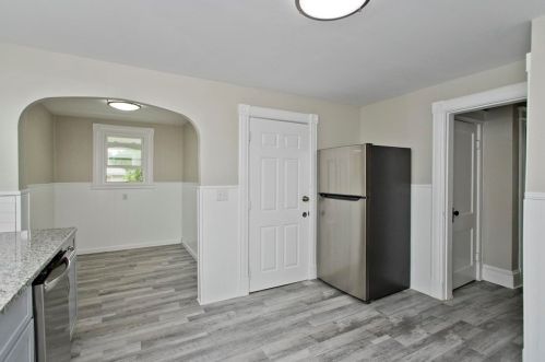 11 Chase Ave, Springfield MA  01108-1601 exterior