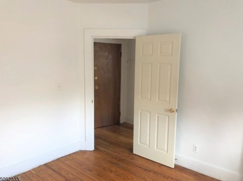 208 Main St, Hackettstown NJ 07840-2039 exterior