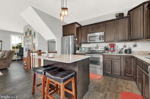 134 Overlook Dr, Hanover PA  17331-9136 exterior