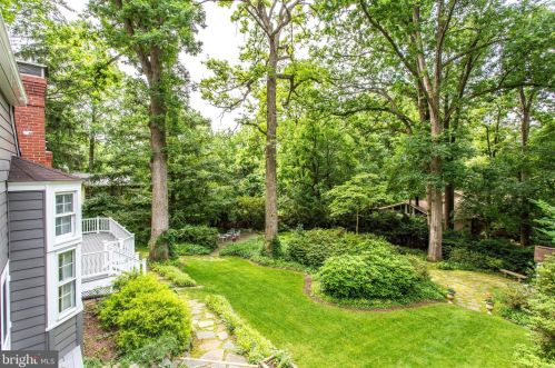 4 Argyle St, Rockville MD 20850-4417 exterior