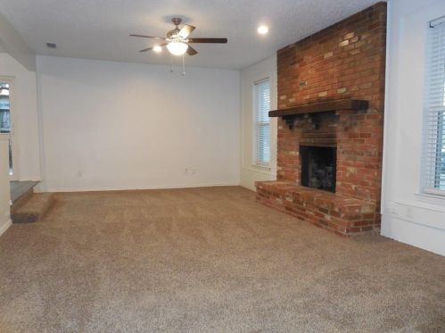 2842 Golfing Green Dr, Dallas TX  75234-4903 exterior