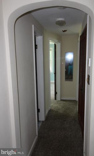 1 Pingree Ct, Trenton NJ  08618-2410 exterior