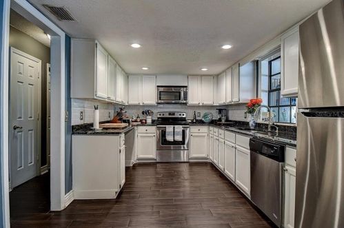 2115 Fore Dr, Tampa FL 33612-5006 exterior