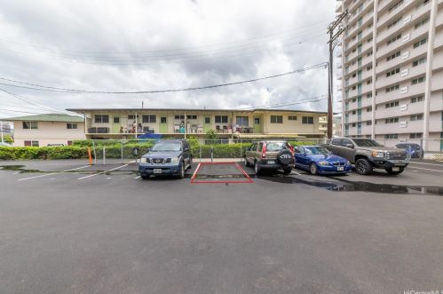 2450 Date St, Honolulu HI  96826-4658 exterior