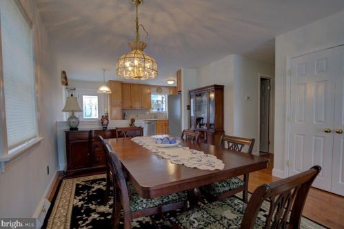 4 Lawnton Ter, Manor PA 19036-1110 exterior