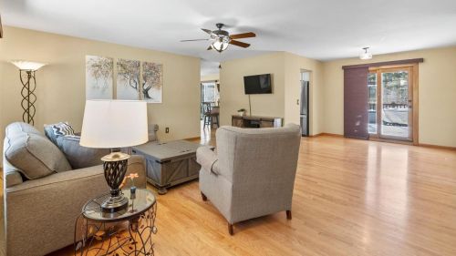 1605 Tarragon Dr, Madison WI  53716-1858 exterior