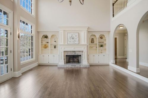 404 Colonsay Dr, Duluth GA 30097-4406 exterior