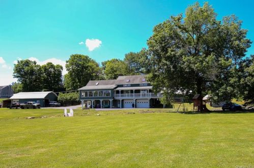 164 Reiss Rd, Middletown, NY 10940-6123