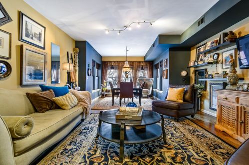 7732 Paulina St, Chicago, IL 60626-1020