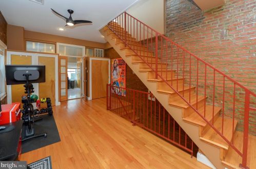 720 Marvine St, Philadelphia PA 19141-3417 exterior