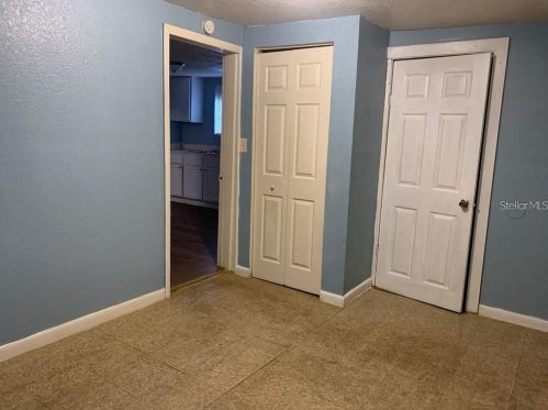 8518 11 St, Tampa FL 33604-1827 exterior