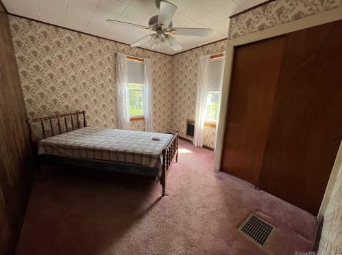 100 Clarence St, Torrington CT 06790-6708 exterior