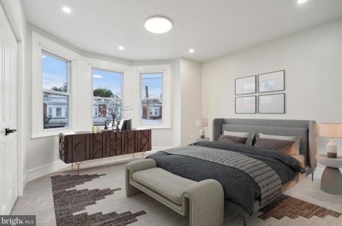 5920 Ellsworth St, Philadelphia PA 19146-2828 exterior