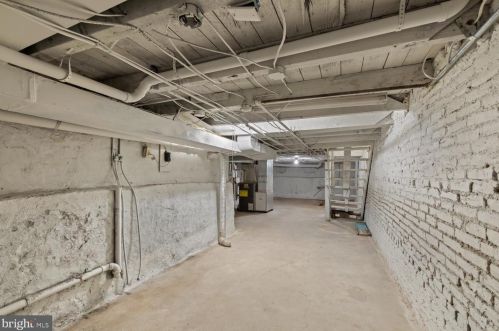 25 Caroline St, Lancaster PA  17603-5103 exterior