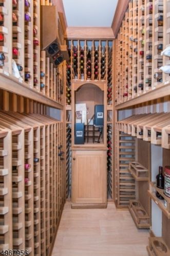 209 Lafayette Ave, Chatham Township NJ 07928-1864 exterior