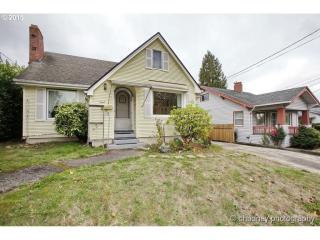 3725 75th Ave, Portland, OR 97213-5761