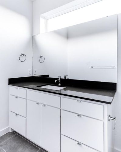 1715 Bennett Ave, Dallas TX  75206-7541 exterior