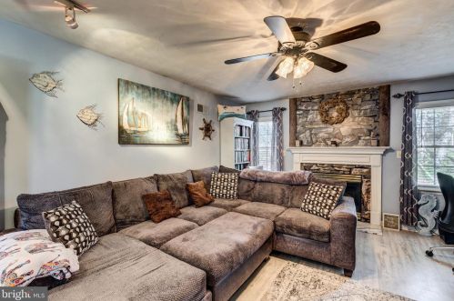 100 Columbus Ave, Littlestown PA 17340-1569 exterior