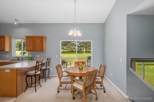 1636 Northbend Dr, Grand Rapids MI 49505-3906 exterior