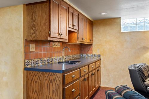 3521 Ohio Ave, Milwaukee WI 53207-2813 exterior