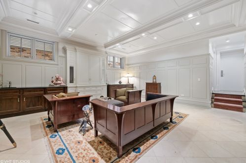 1845 Orch St, Chicago IL 60614-5106 exterior