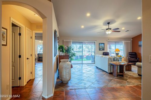 1241 Marshview Ln, Green Valley AZ 85614-6293 exterior