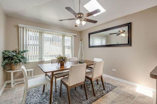 3161 85 St, Chicago IL 60652-3428 exterior